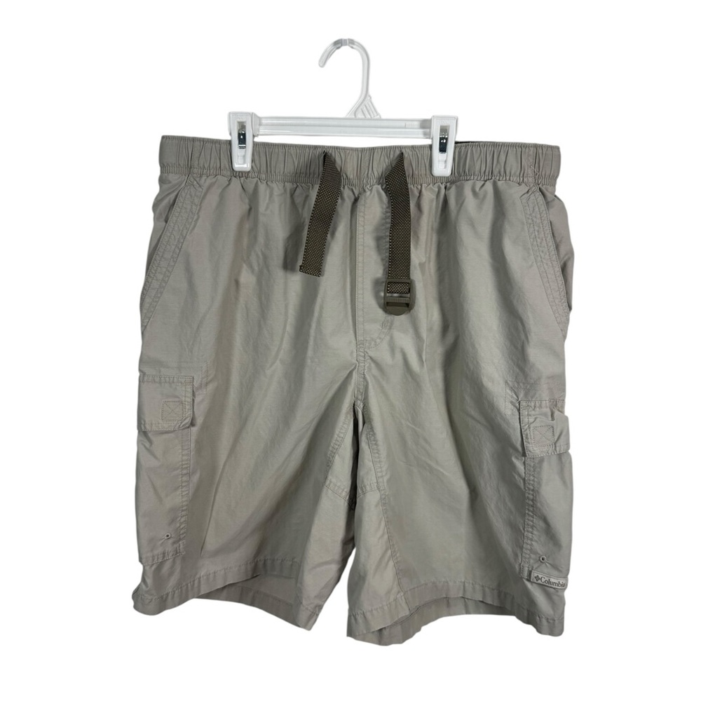 Columbia Men's Tan Cargo Shorts Size L